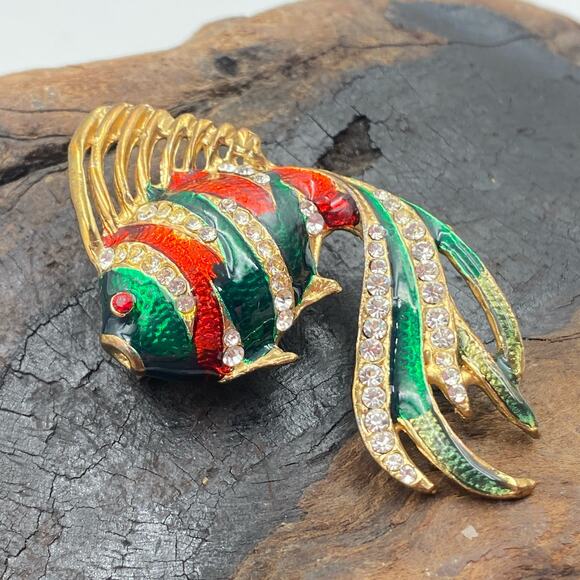 Tropical Fish Brooch Red and Green Enamel with clear Rhinestones Fish Brooch - Picture 2 of 9